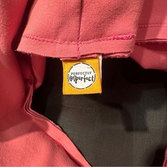 Perfectly imperfect pink Girls mock turtle neck sweater - Picture 4 of 4